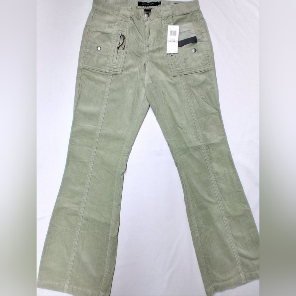 Calvin Klein Corduroy green NWT Size 6 X 32